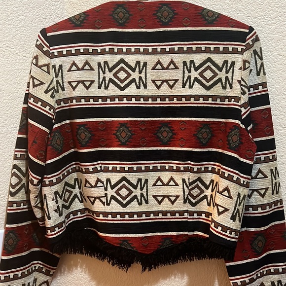 Ladies Southwestern short blazer - Picture 2 of 4